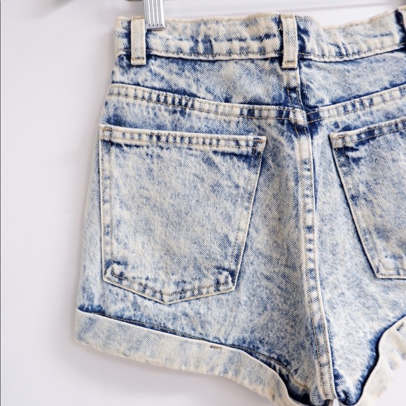 NWOT AMERICAN APPAREL ACID WASH JEAN SHORTS ✌🏻 - Picture 4 of 5
